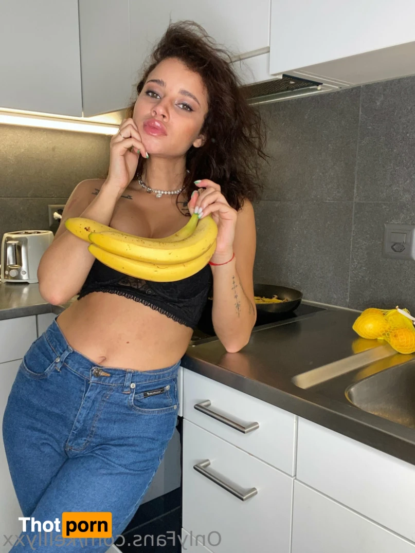 KELL🔥SUPPER BOOTY🔥 15225879