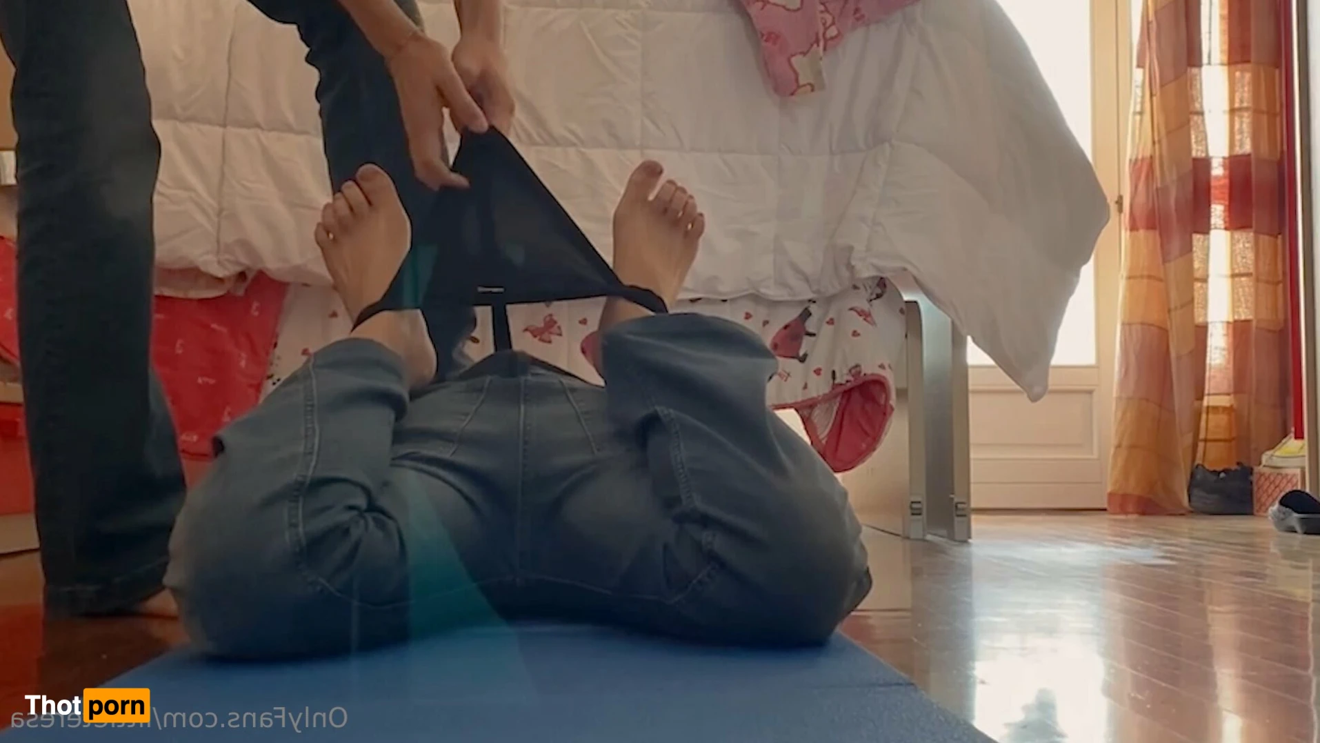 Little Teresa 👄 15190437