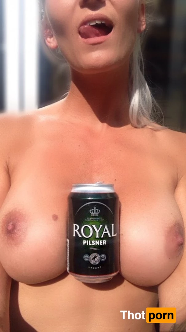 Natasha Thomsen 881031