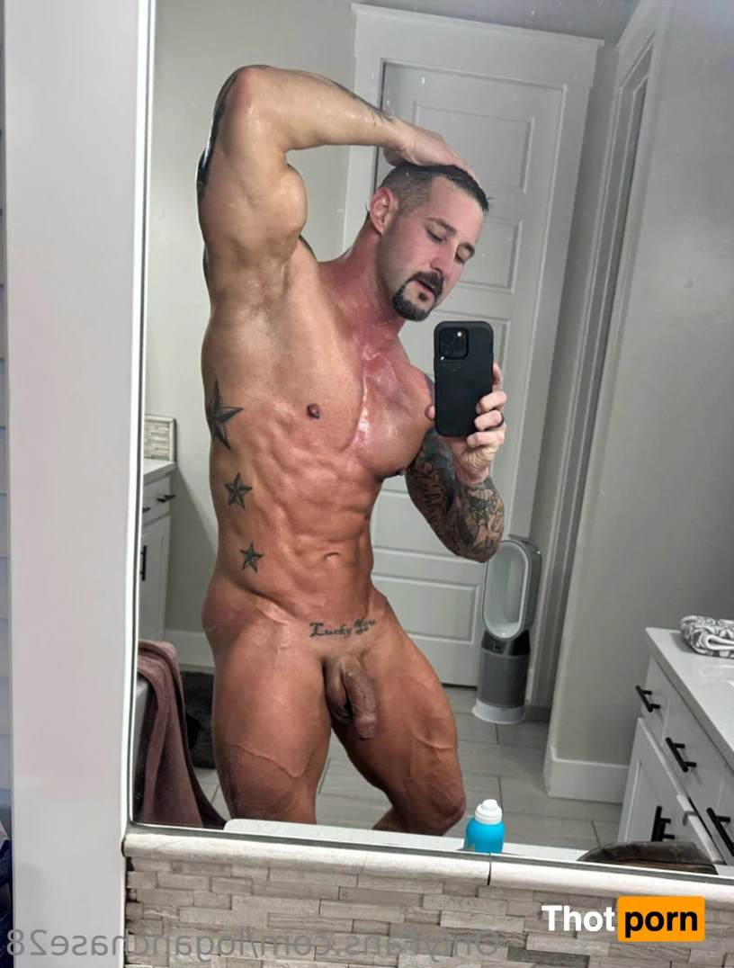 Logan Chase 15118240