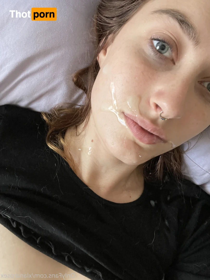 London ✨🦋🖤 14952453