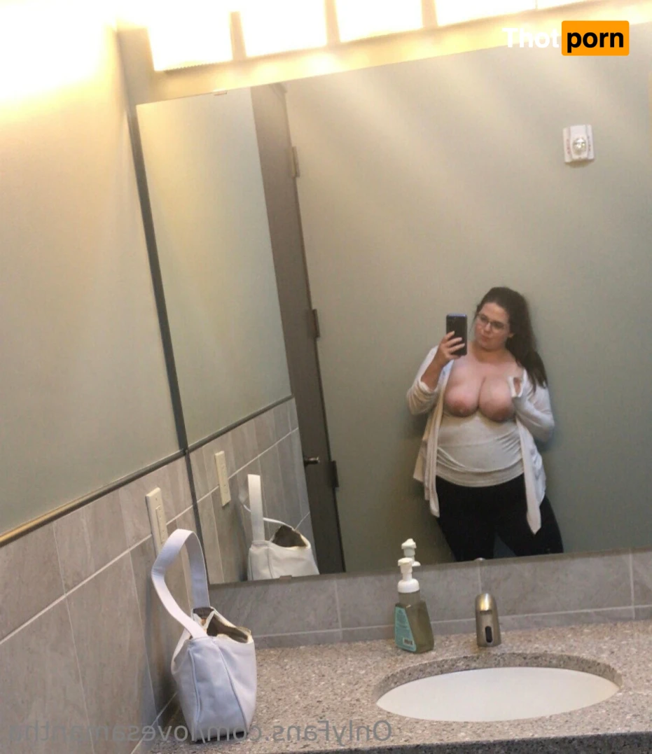 Samantha Love 14887987