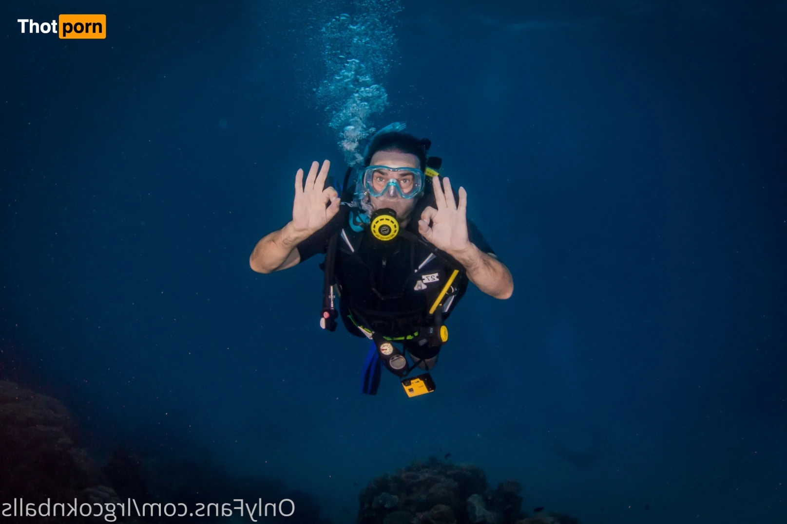 Lrgcoknballs 14879103