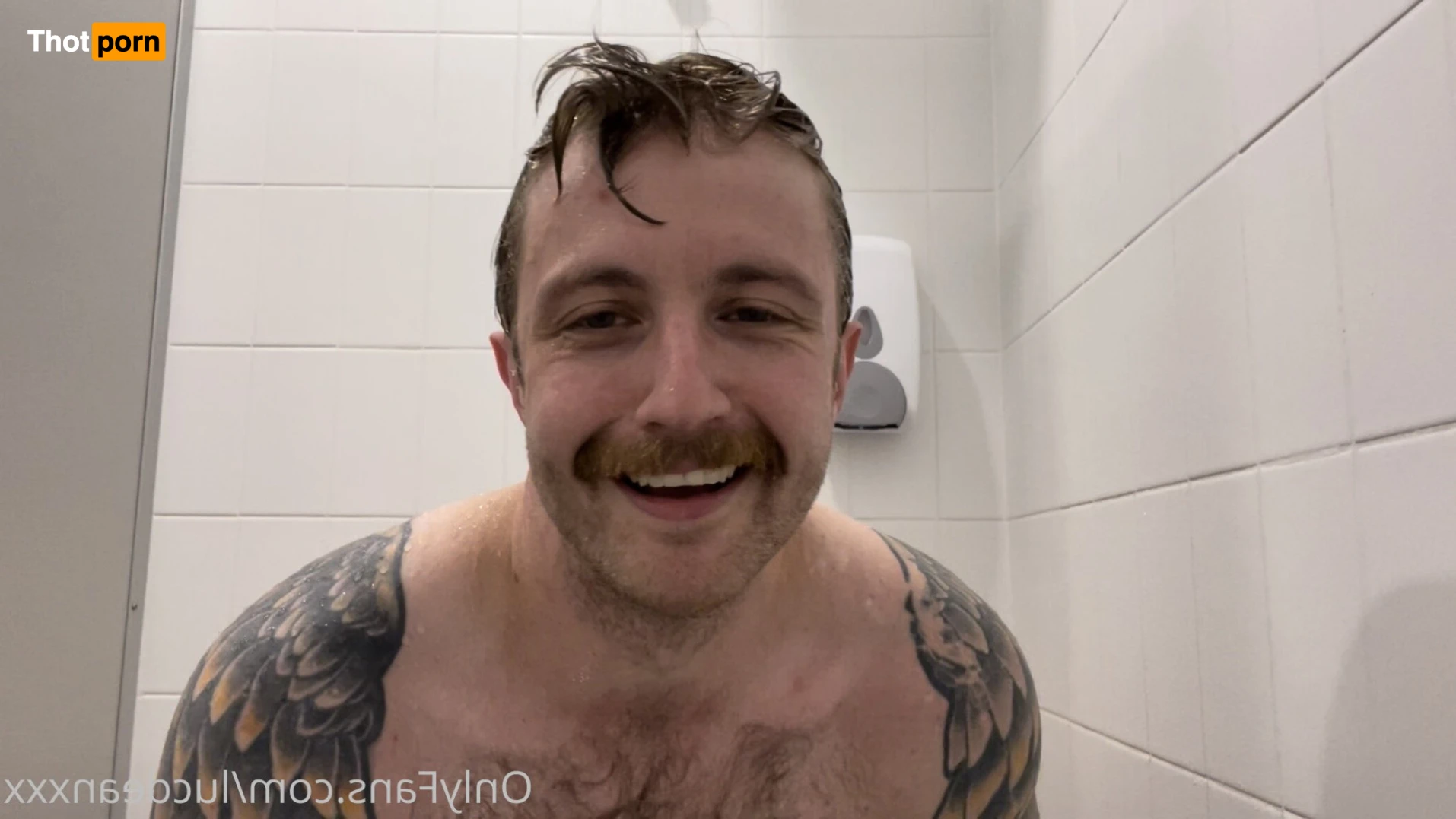 Luke 🍒 Dean 14874609