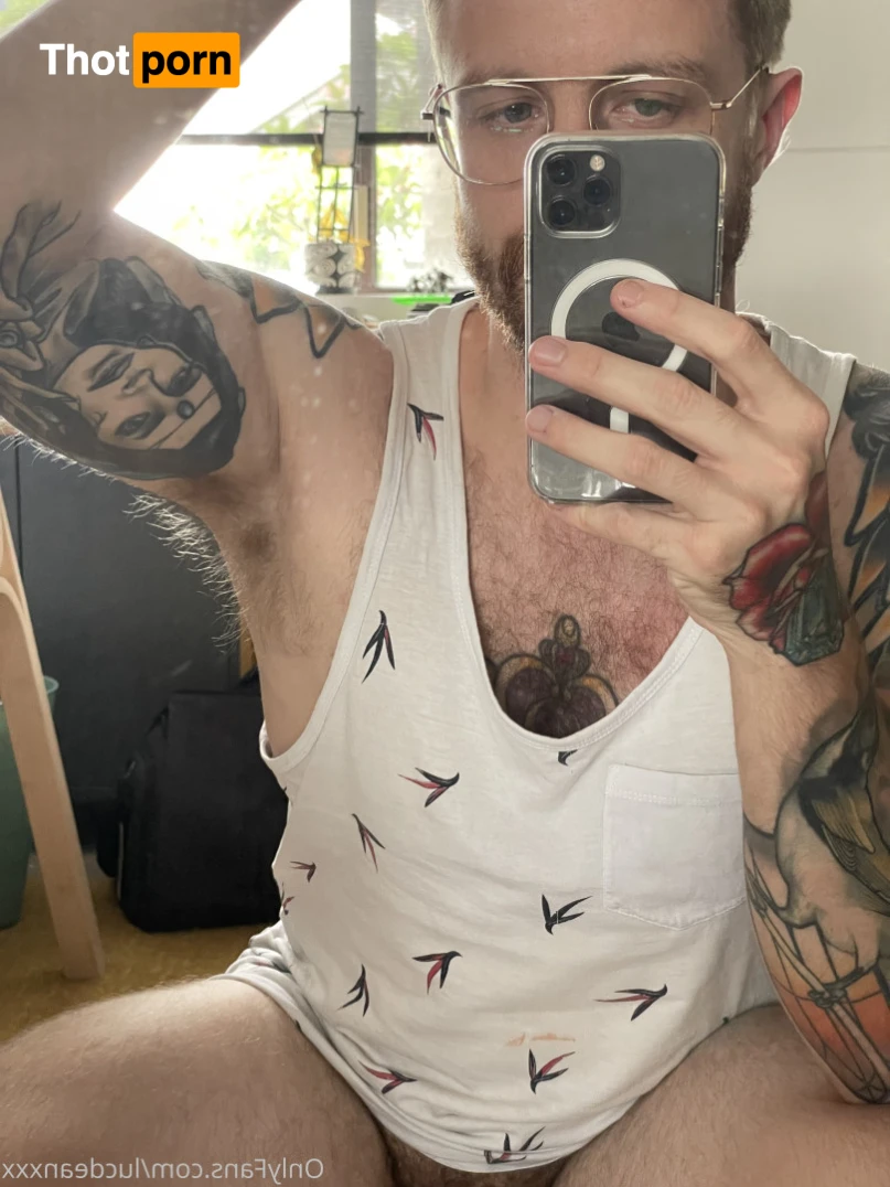 Luke 🍒 Dean 14874744