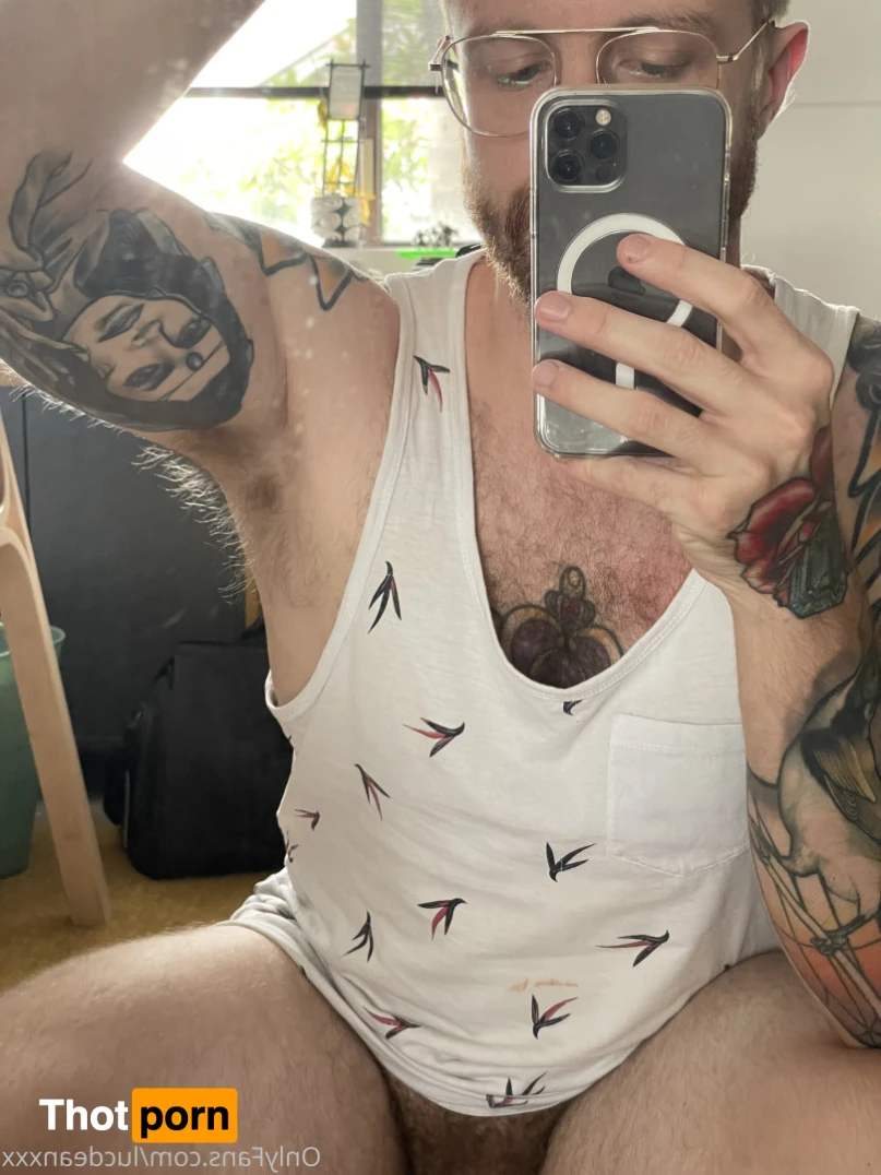 Luke 🍒 Dean 14875388