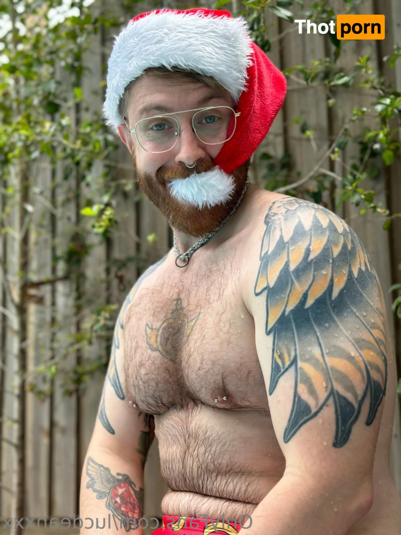 Luke 🍒 Dean 14875451