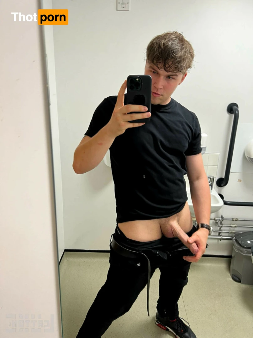 Luke Catton 14837734