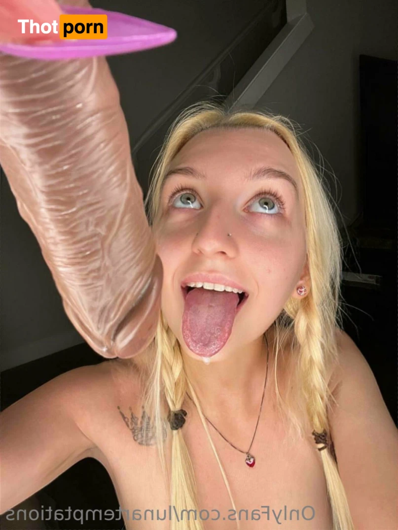 Luna Temptress 14710800