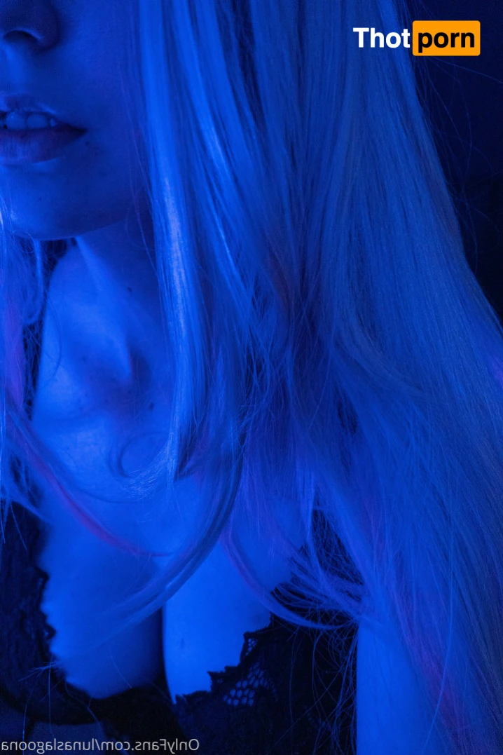 Luna ✨🌈 14707842