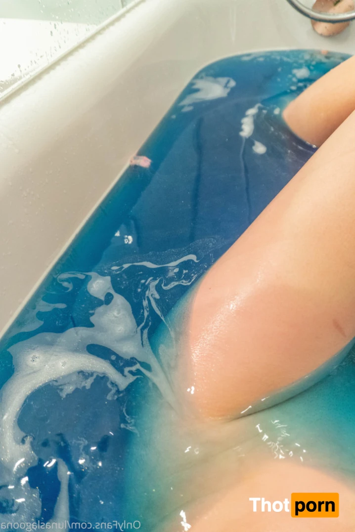 Luna ✨🌈 14708157