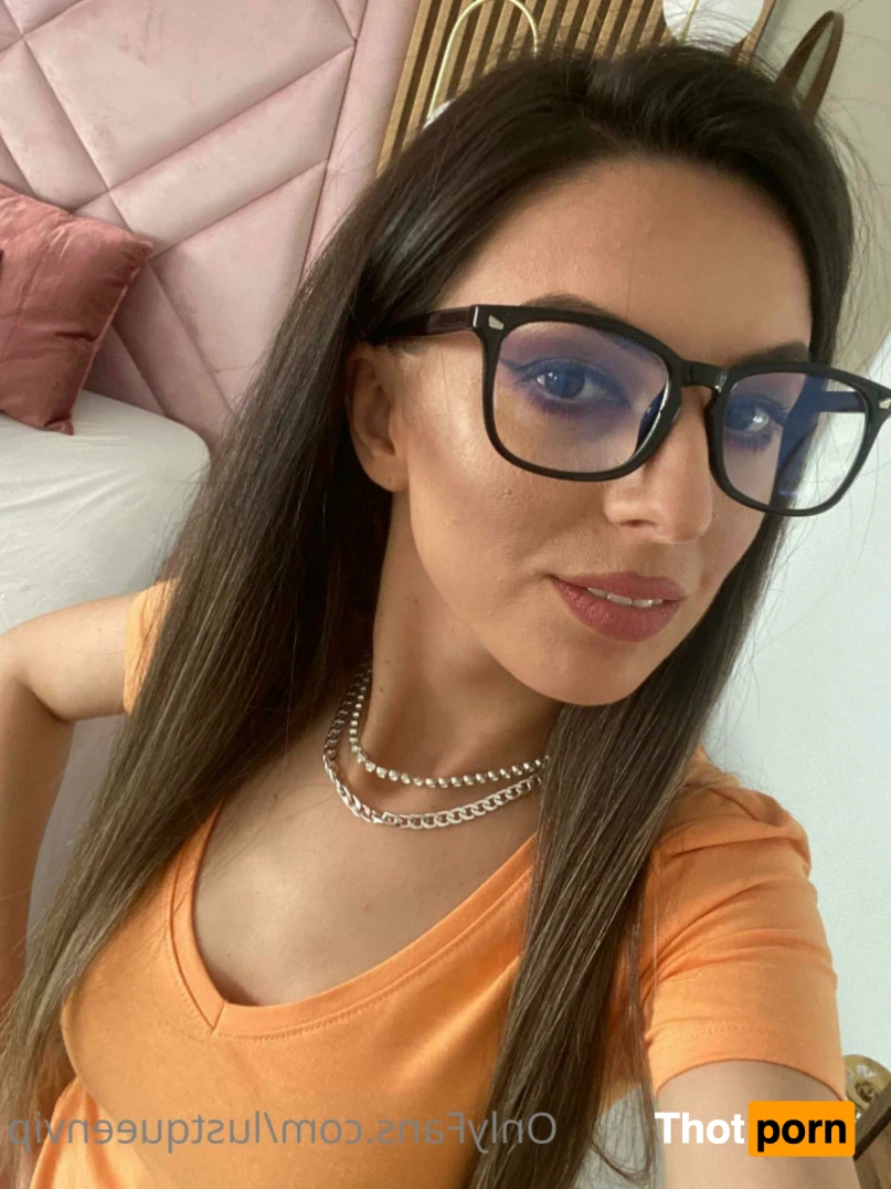 LustQueen Premium 14612156