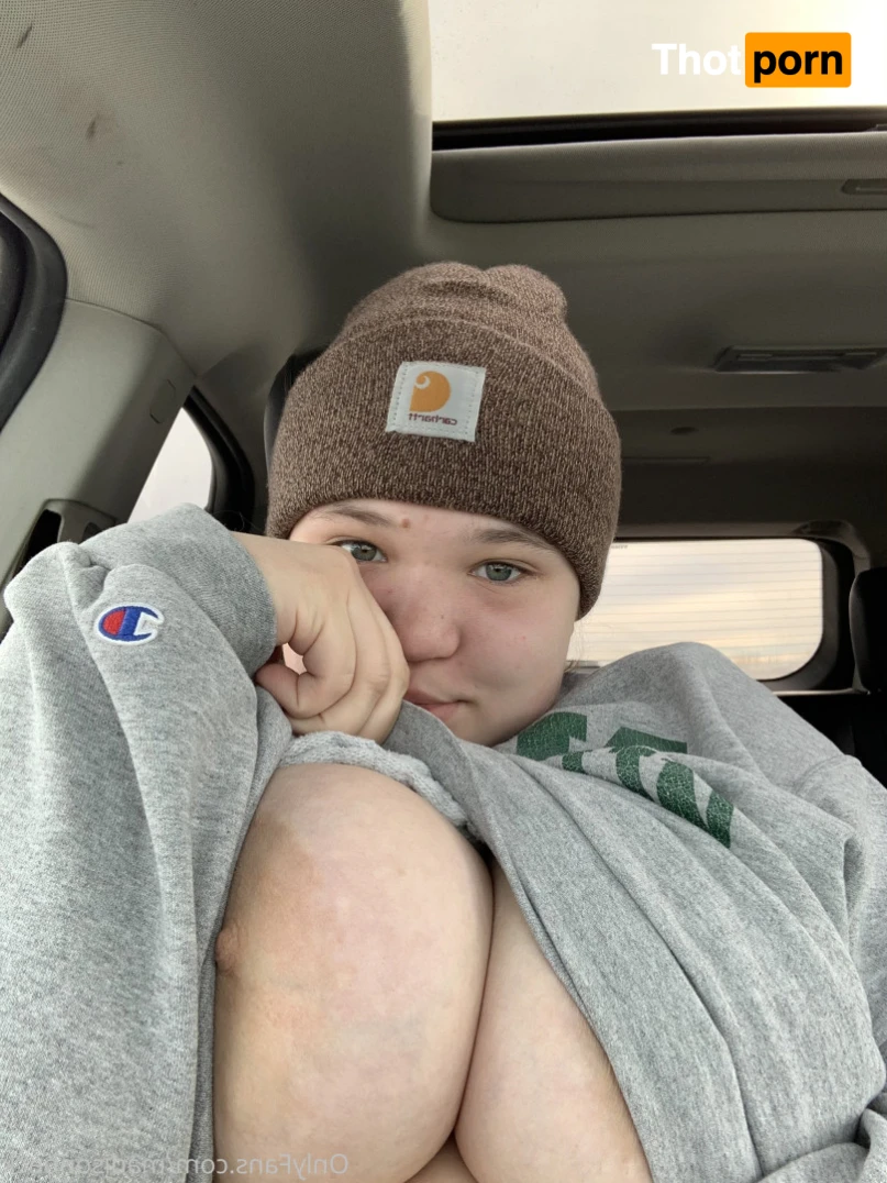 madison beck 14335427