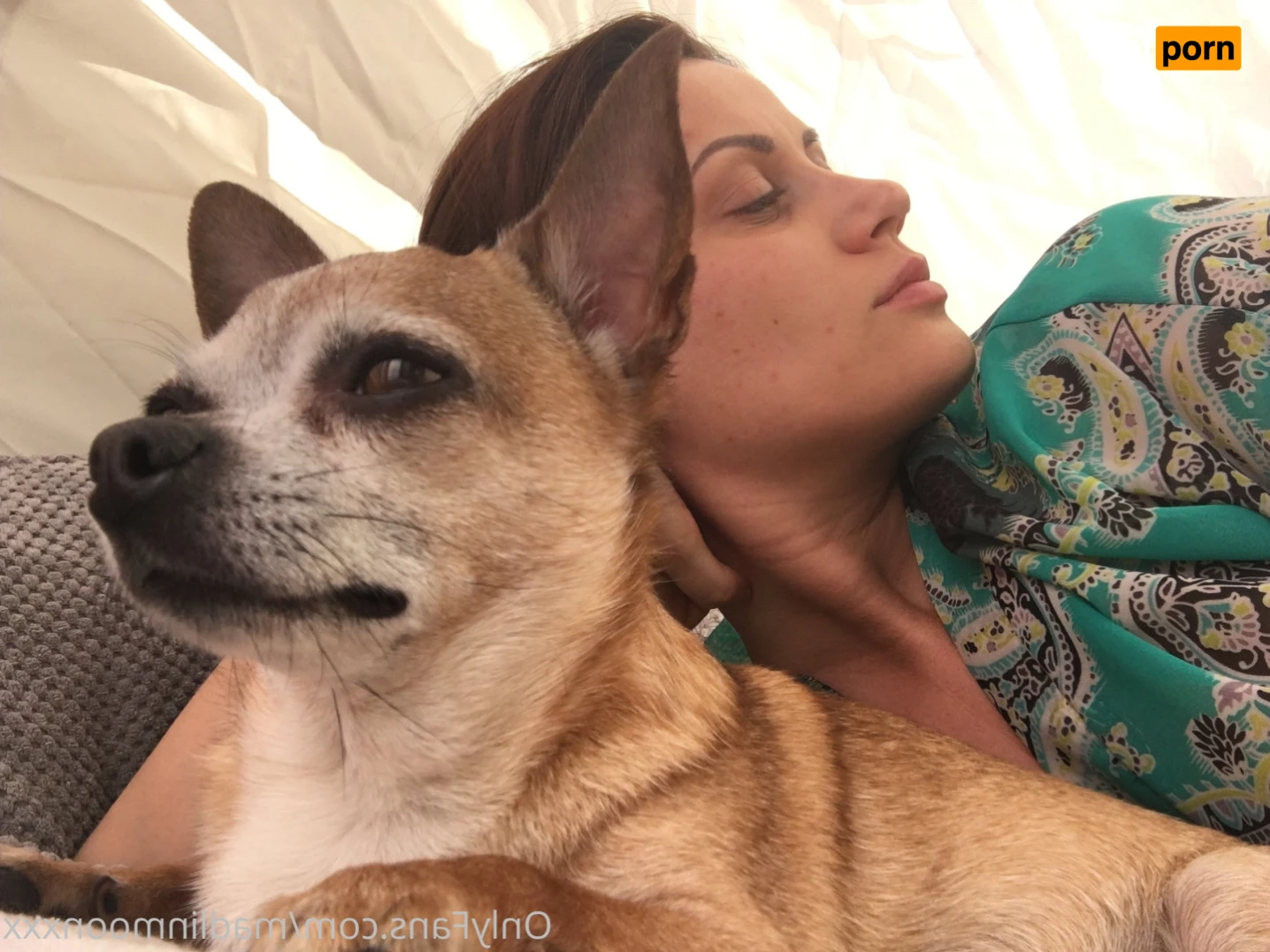 madlinmoonxxx 14329814