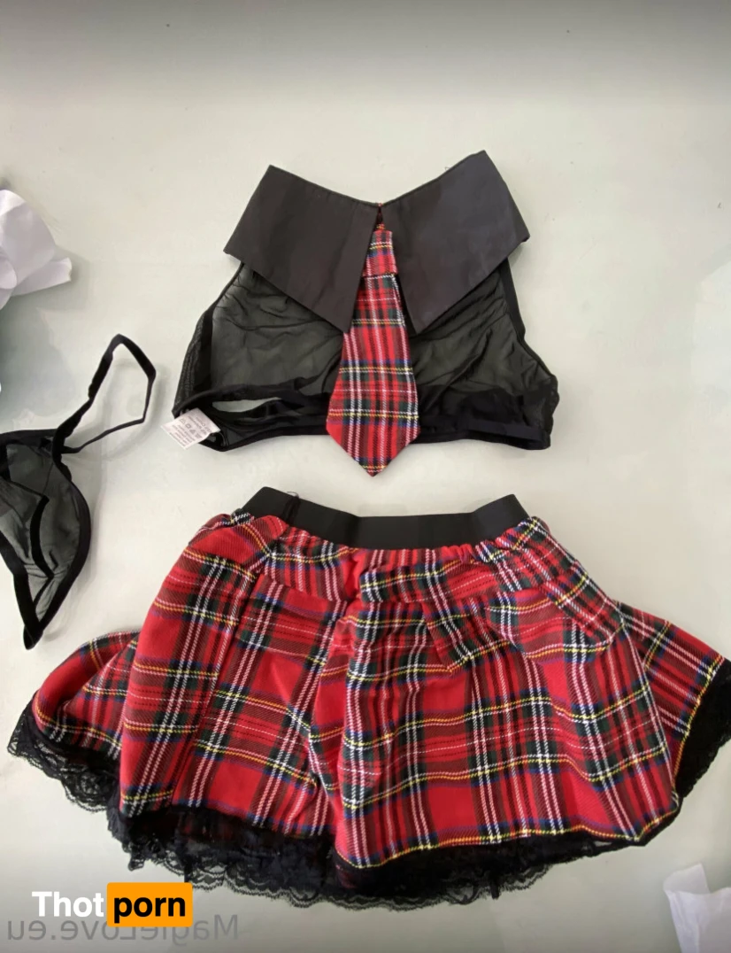 🟢🎀 MagieLove French 18 - Sexy Student 15133775