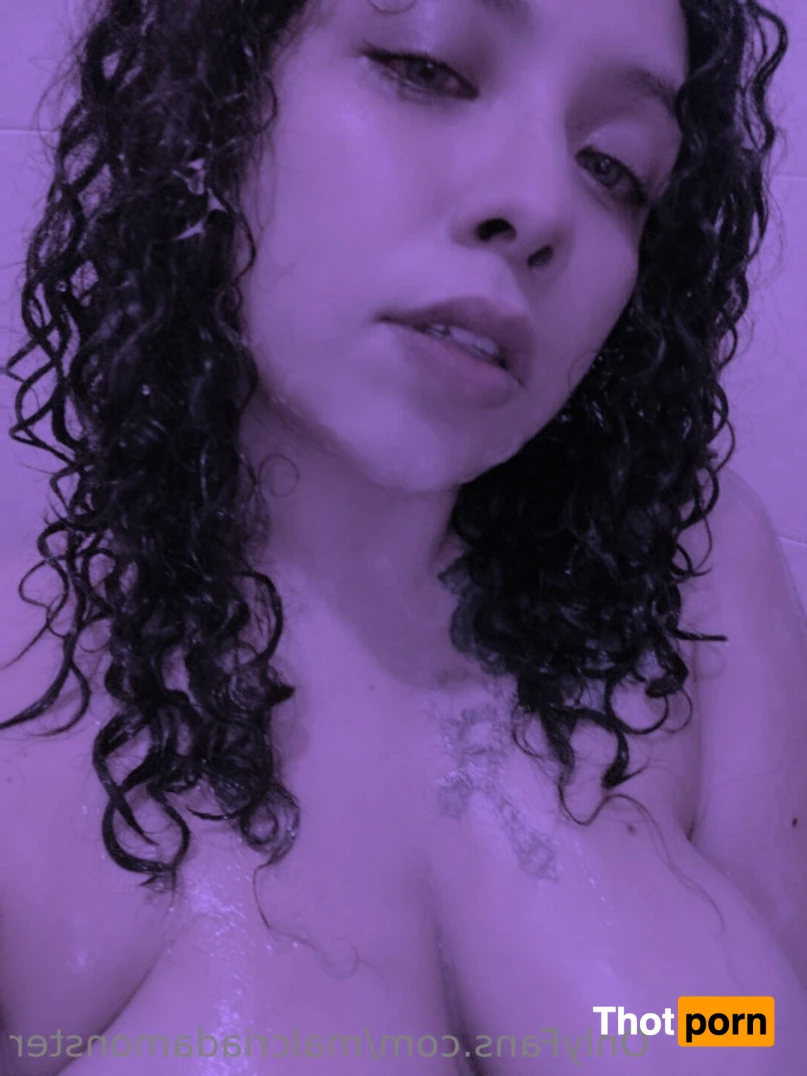 Malcriada Monster 14215081