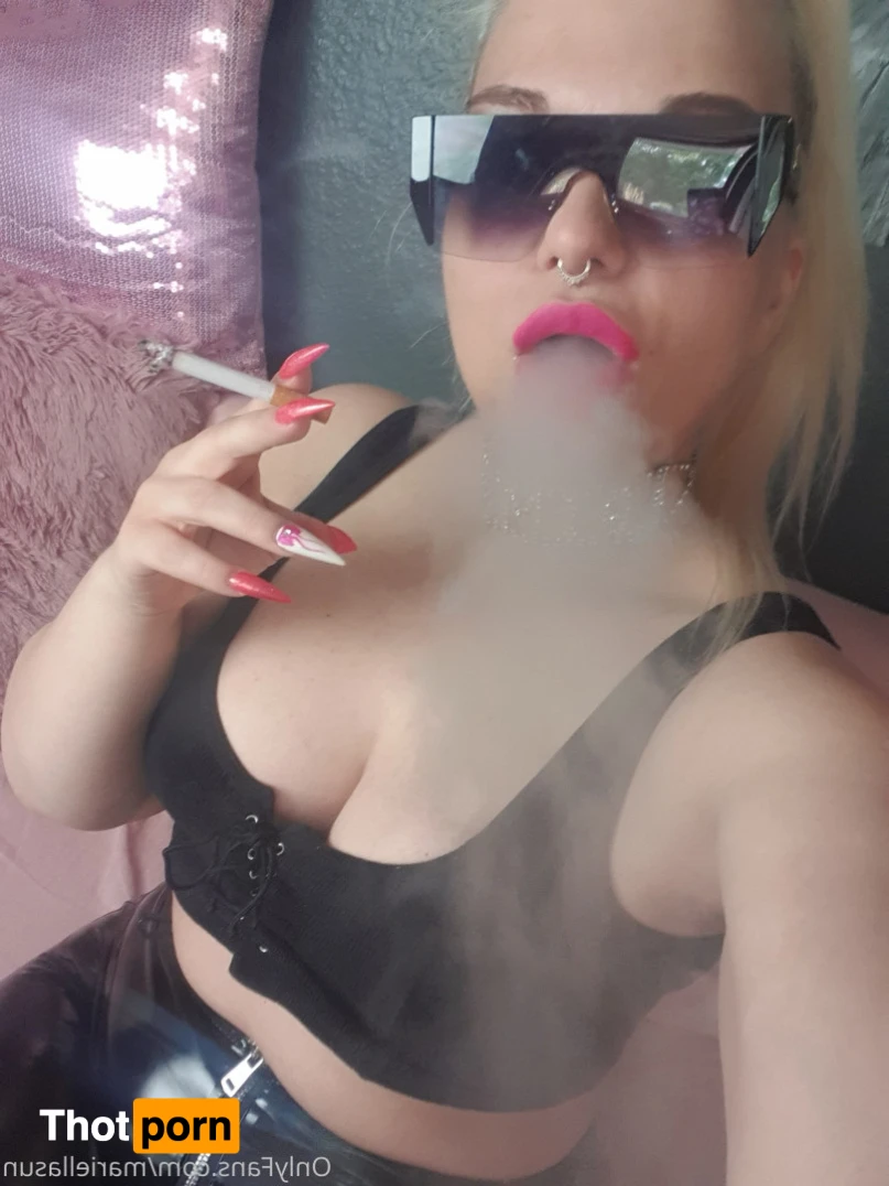 MariellaSun 14126205