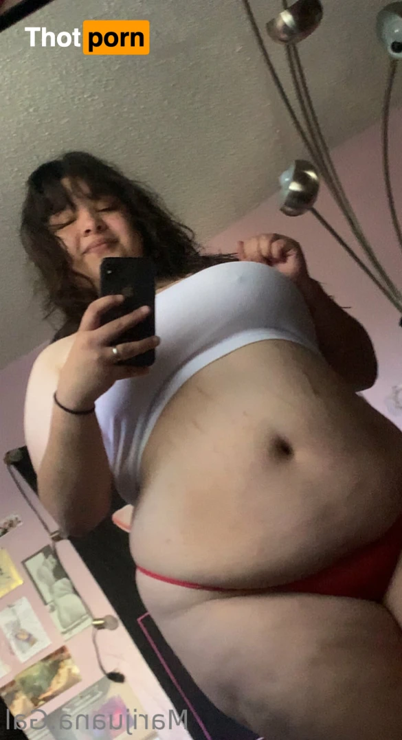 Marijuana Gal 14116107