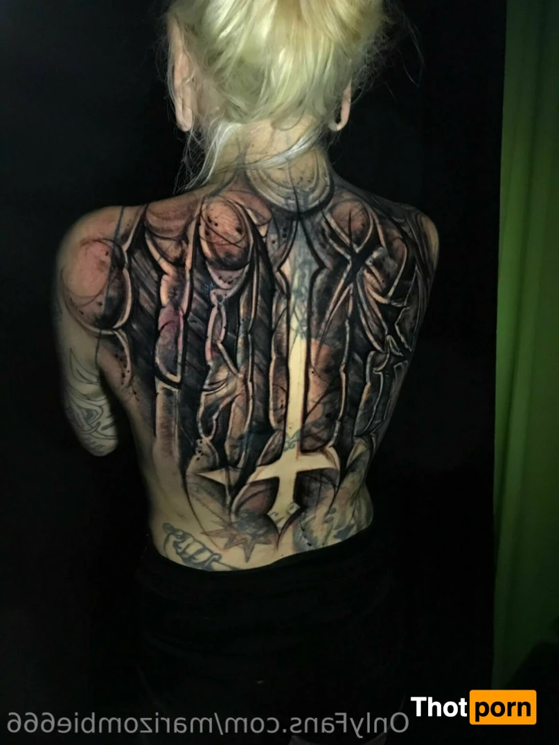 𝔐𝔞𝔯𝔦 ℨ𝔬𝔪𝔟𝔦𝔢 † 14108797