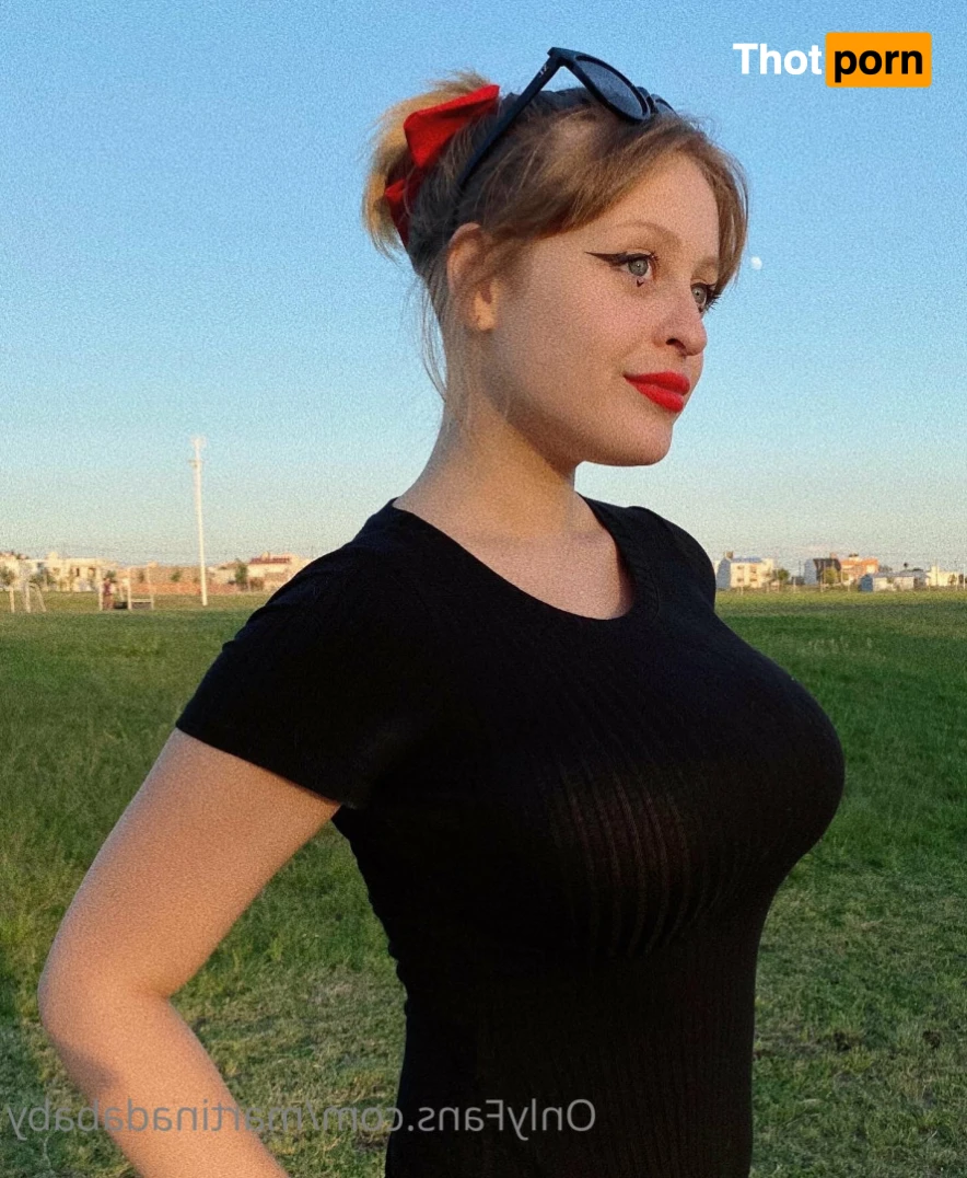 Martina Mills 14067851