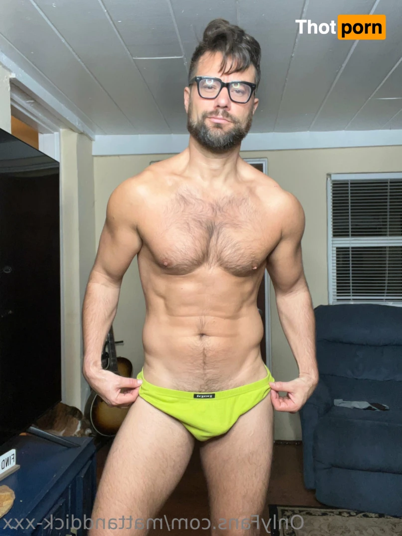 MATT AND DICK-xxx 13830644