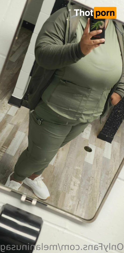 FluffyBlackBunny🖤🐇 13297496