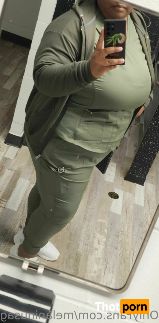 FluffyBlackBunny🖤🐇 13297548