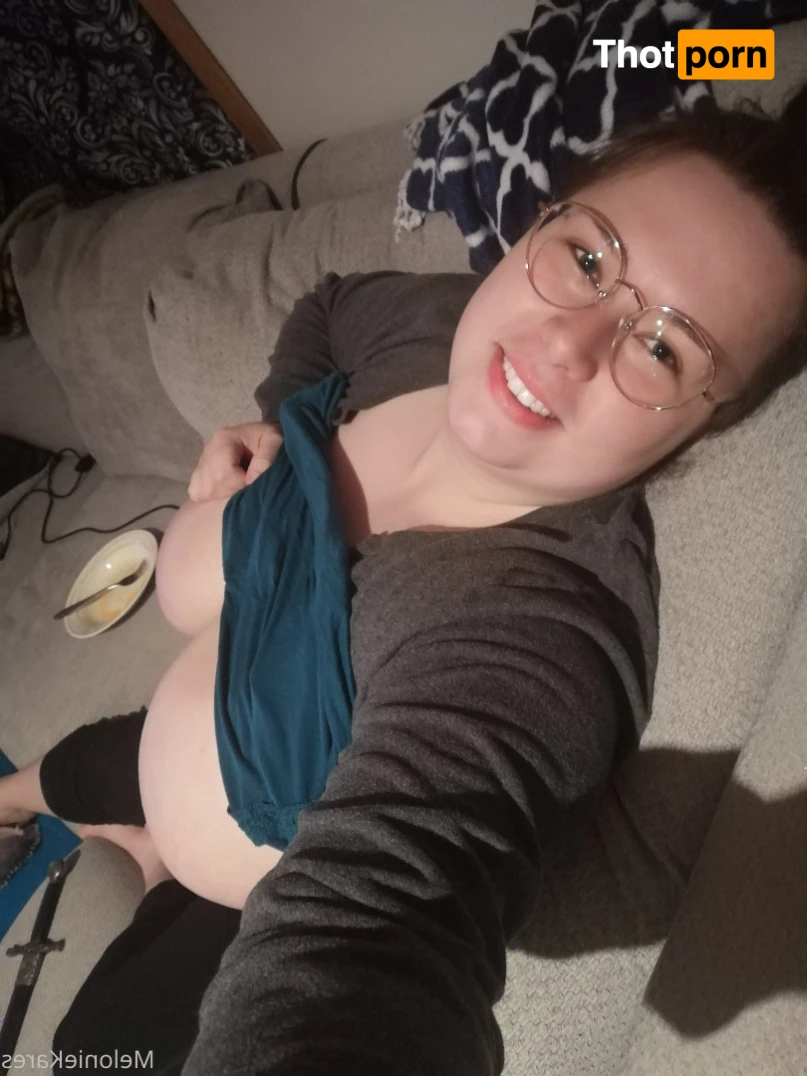 Melonie Kares 13281540