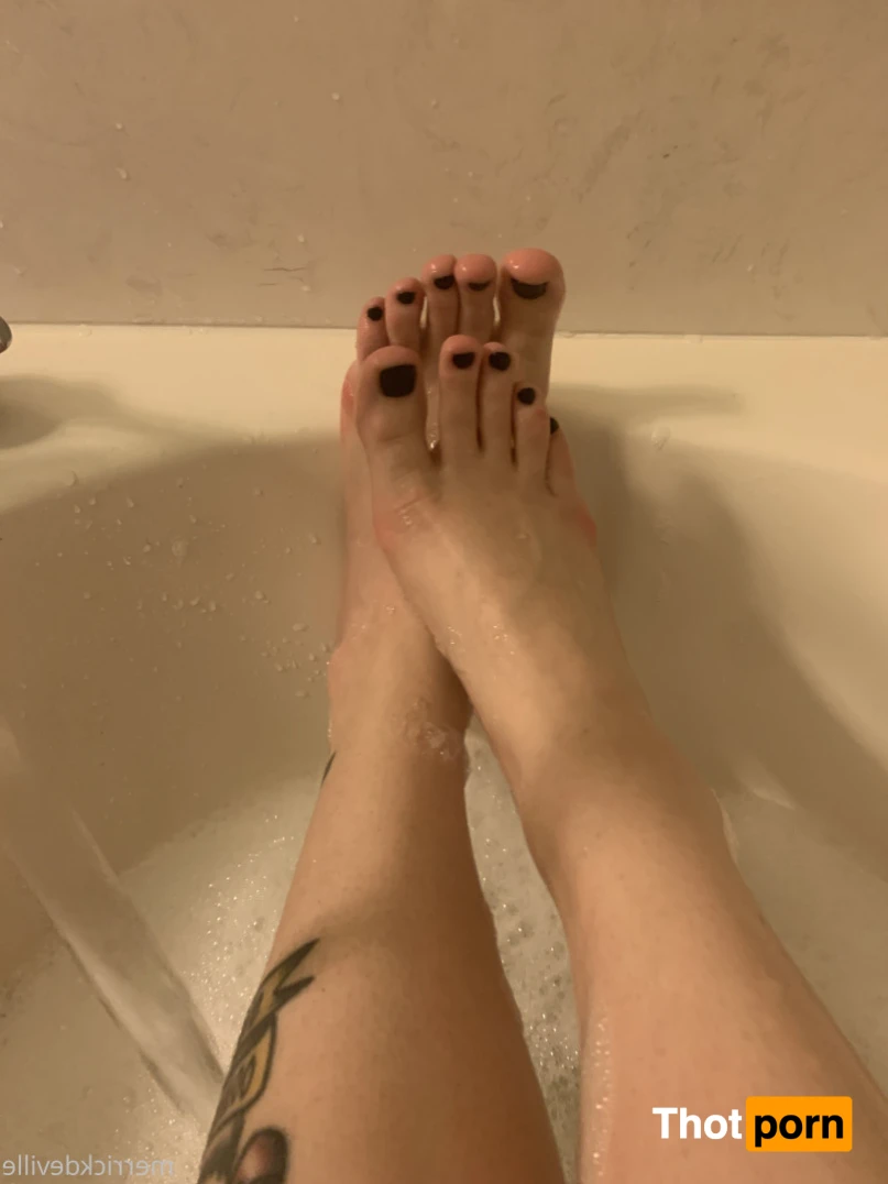 𝔅𝔲𝔤𝔞𝔱𝔱𝔦 𝔗𝔥𝔬𝔱𝔱𝔦𝔢 12906693