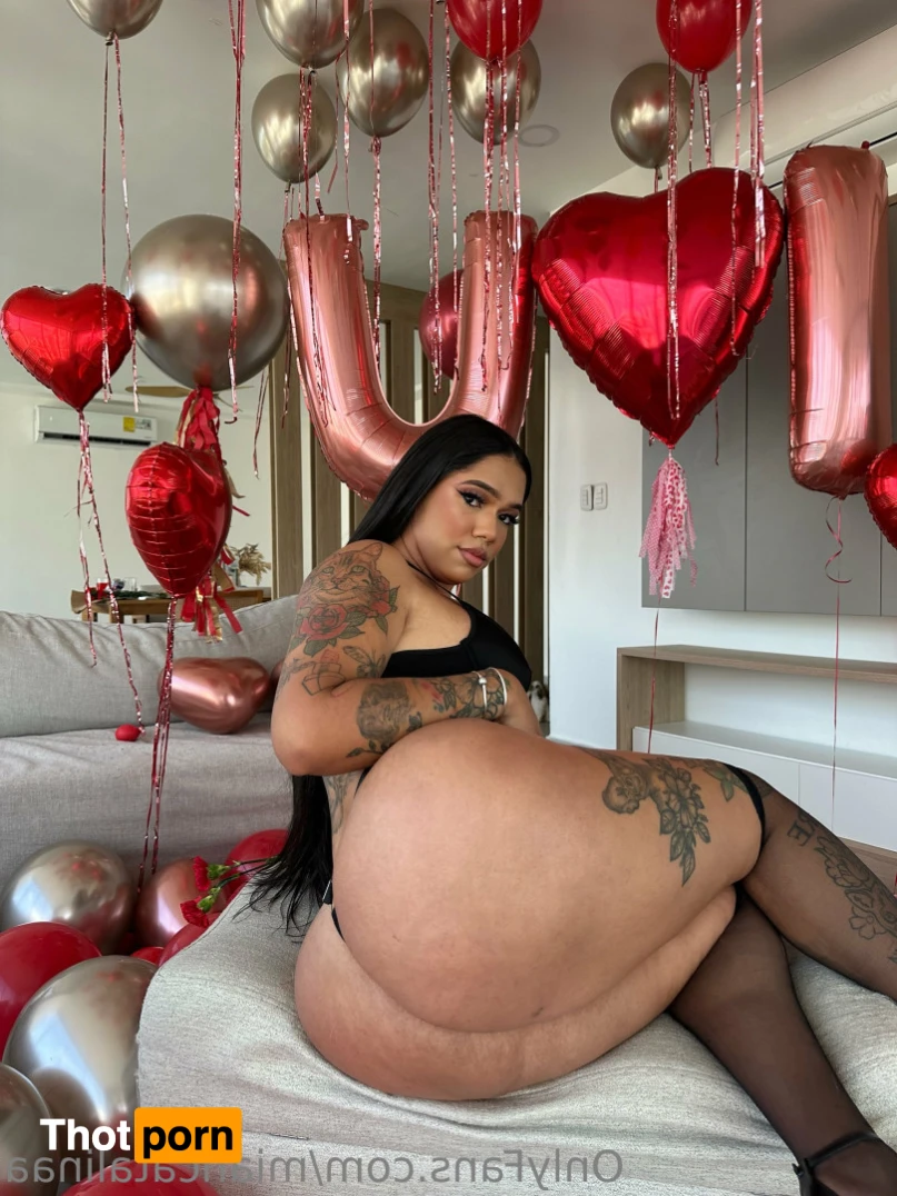 Miah Catalina🍑 12730179