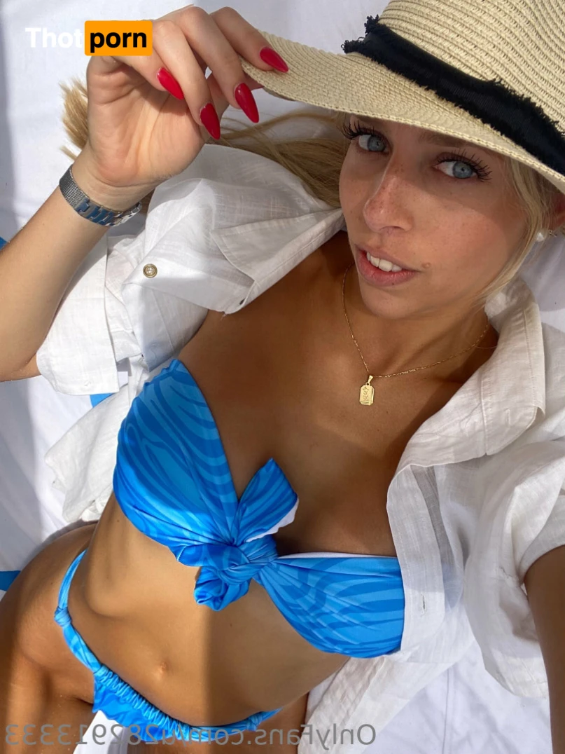 Dealer of Love 12495784