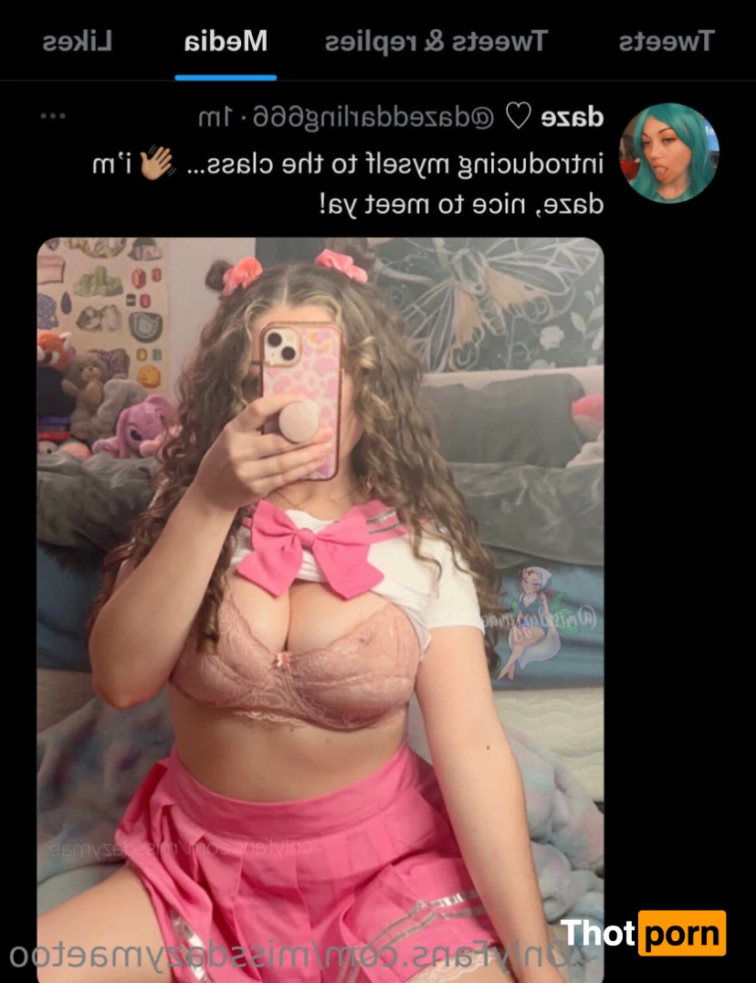 𝙈𝙞𝙨𝙨 𝘿𝙖𝙯𝙮 𝙈𝙖𝙚 ♡ 11930309