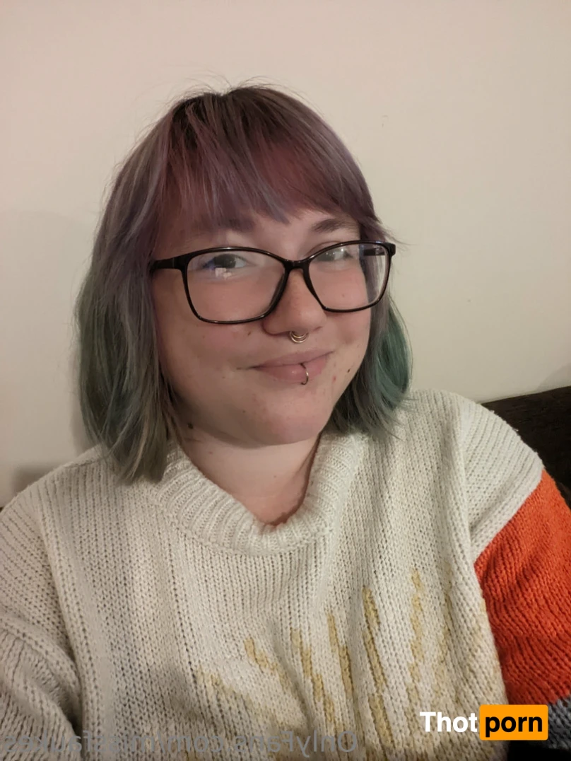 Miss Faukes 11928943