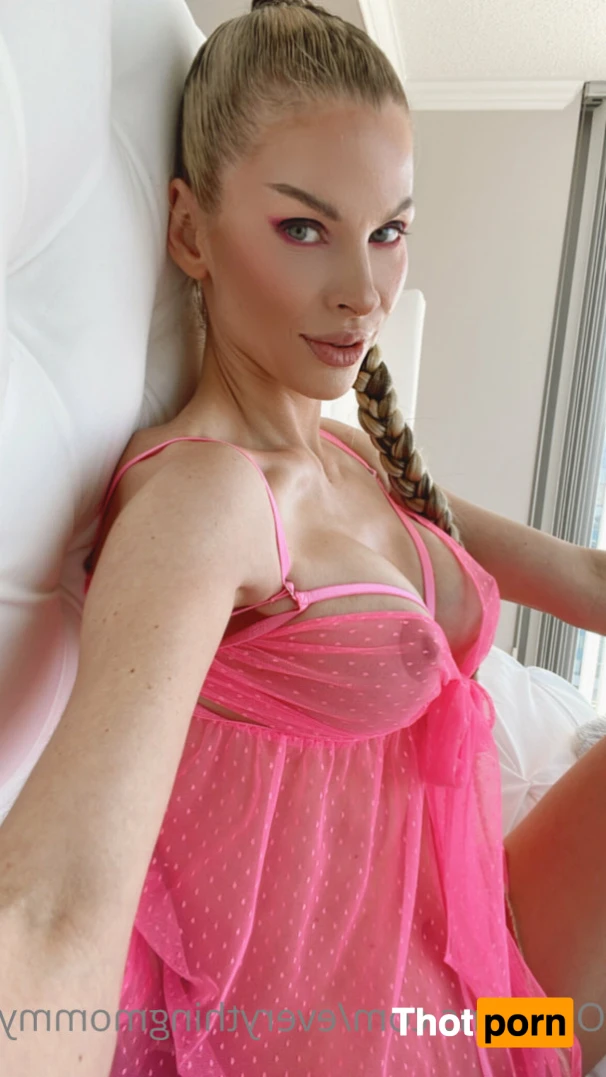 Stacy Quartz 15646667