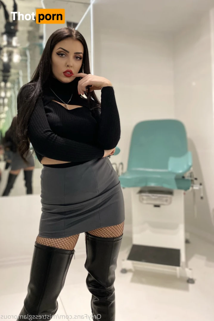 mistressglamorous 11553246