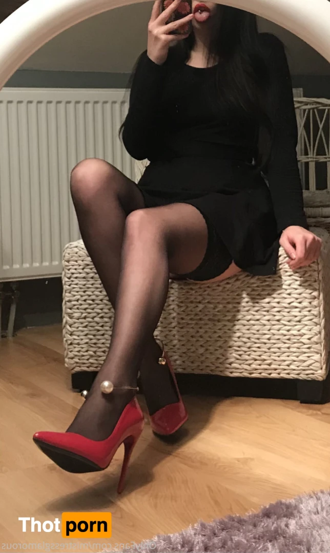 mistressglamorous 11553280