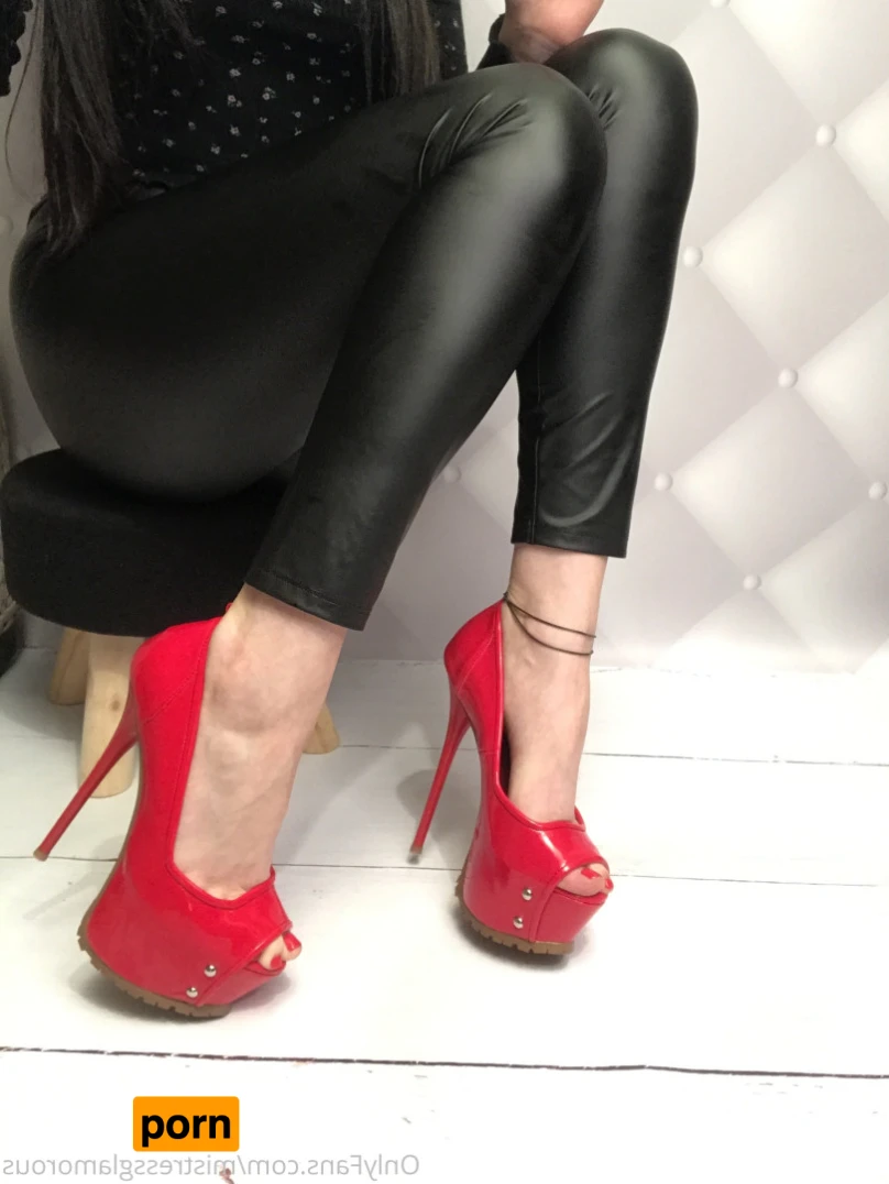 mistressglamorous 11553760