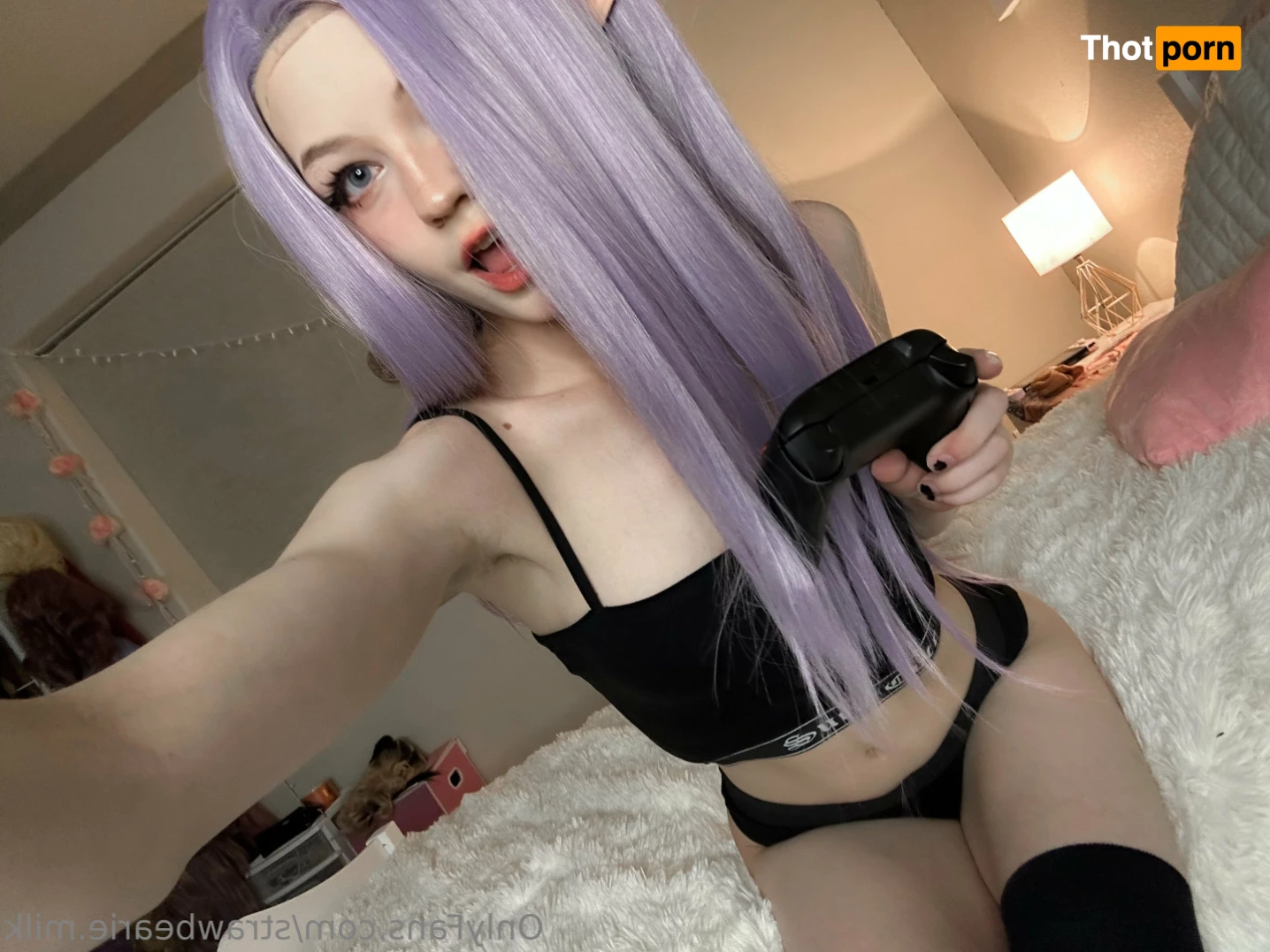 Momo ≧◡≦ 11282471