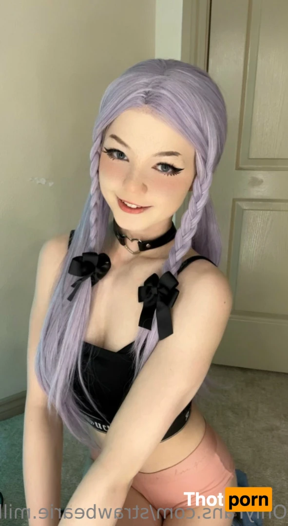 Momo ≧◡≦ 12570916