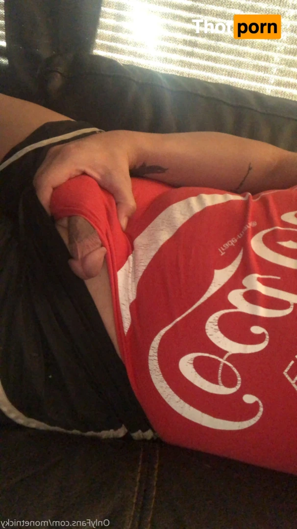 Nicky Monet 16490449