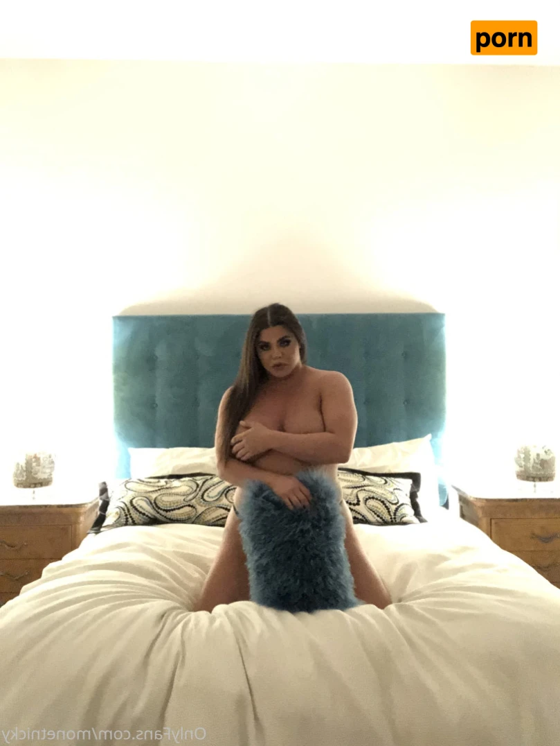 Nicky Monet 16490507