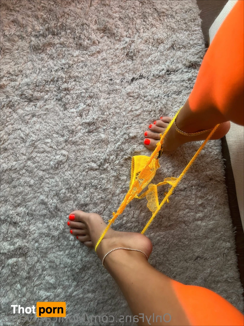 Mónica Alvarez 16488687