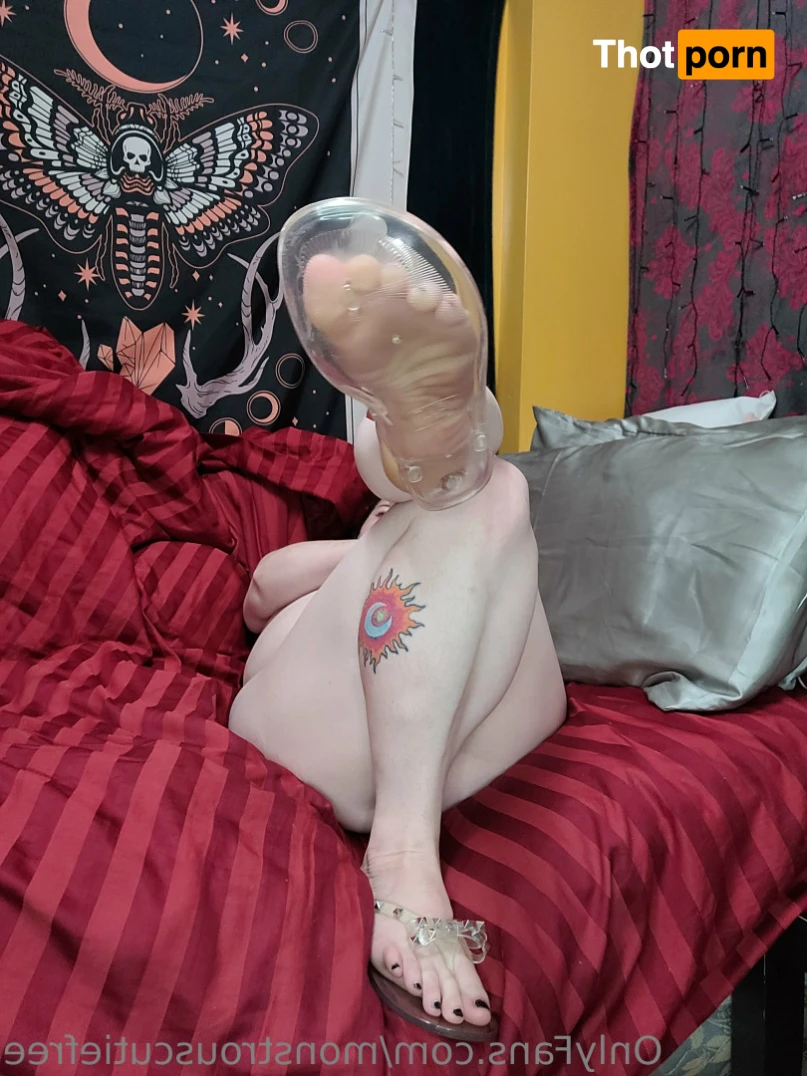 MonstrousCutie's Freebies 16482171