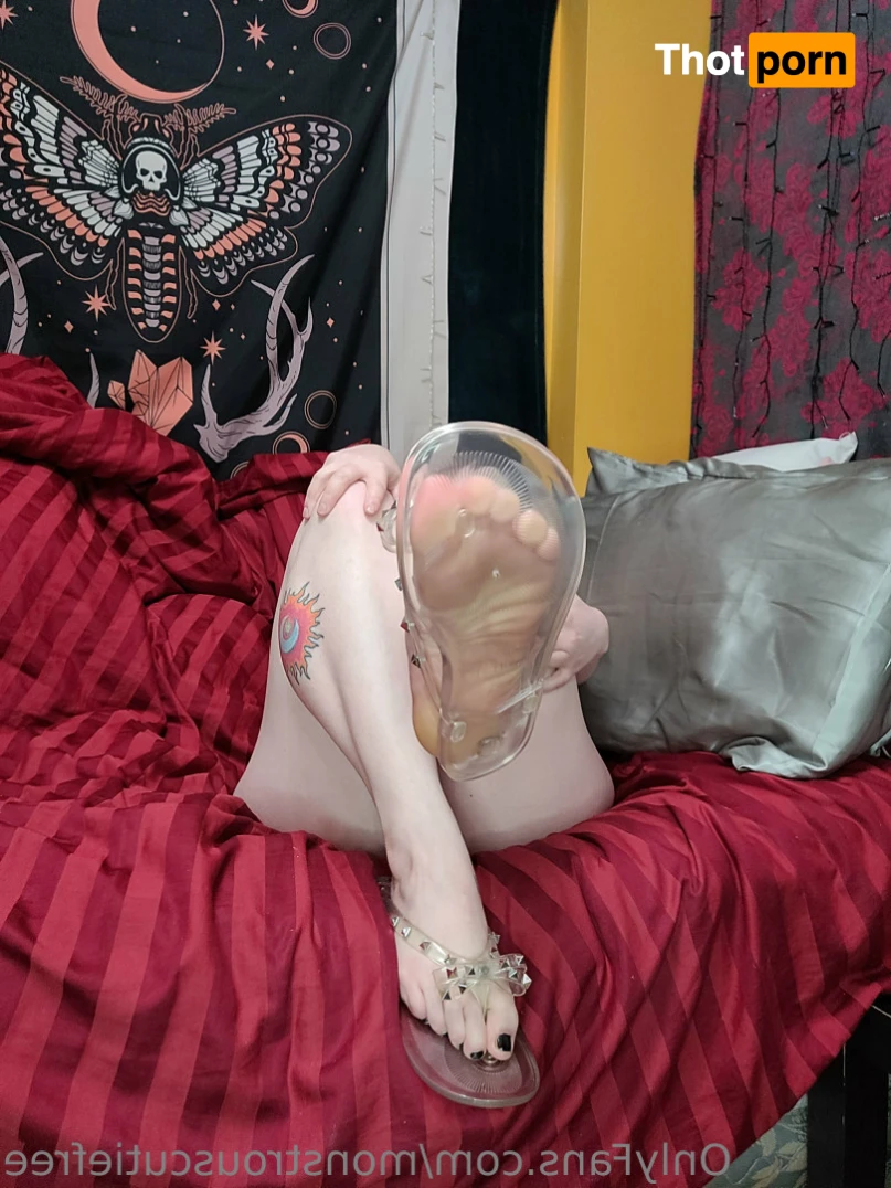 MonstrousCutie's Freebies 16482193