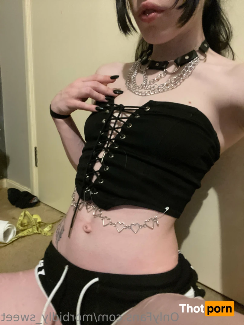 Morbidly_Sweet_Nightmares 16477528