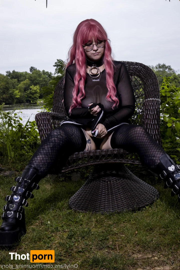 mourning_glory 16460647