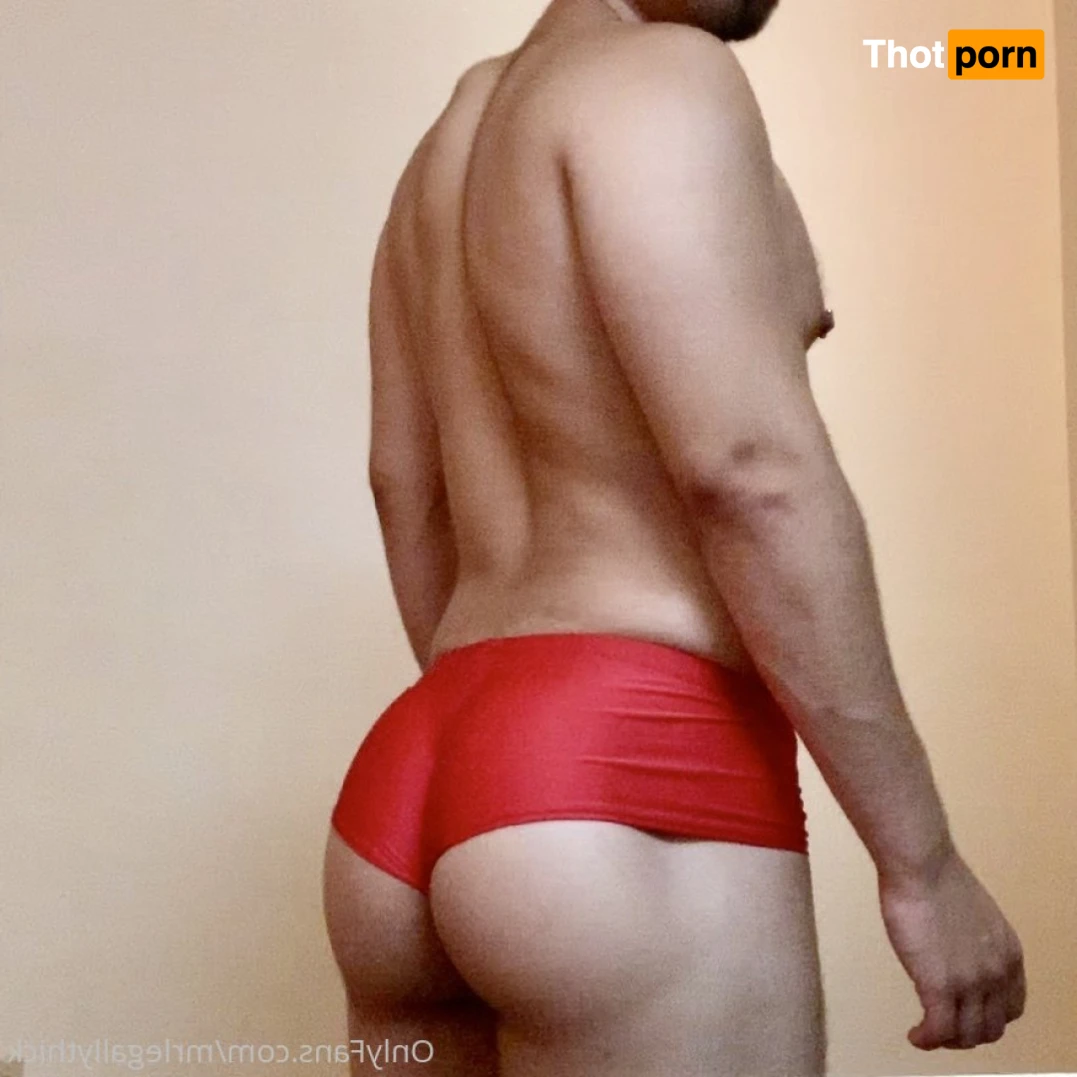 MrLegallyThick 16414554