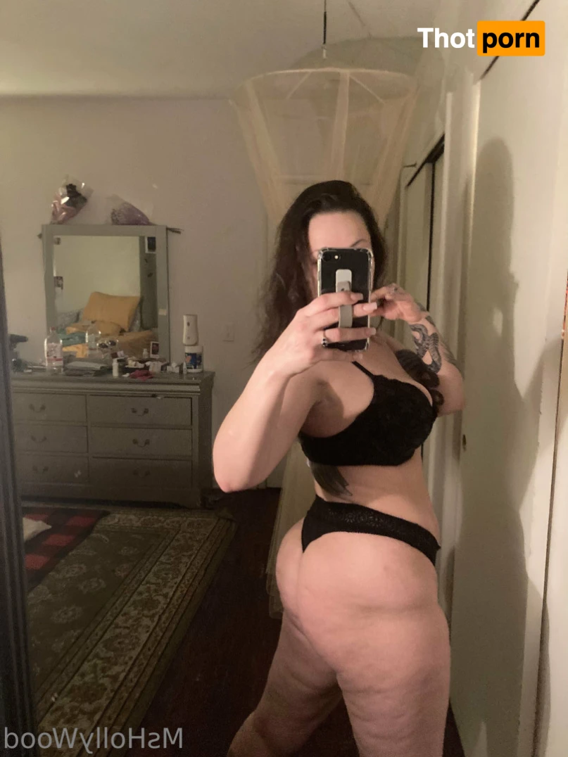 Ms. Hollywood VIP 16402971