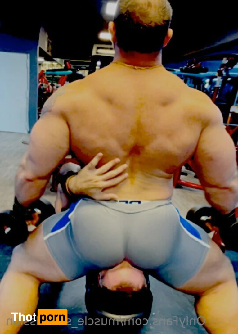 Muscle_Submission 16353759