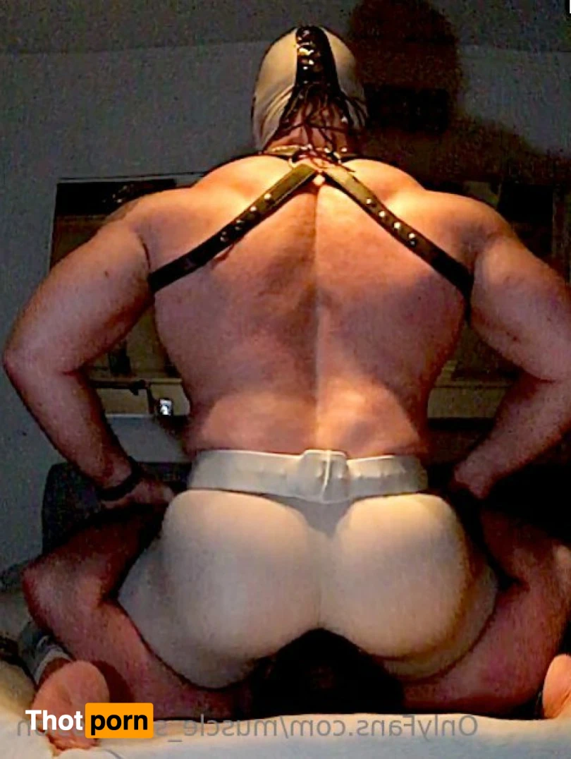 Muscle_Submission 16354070